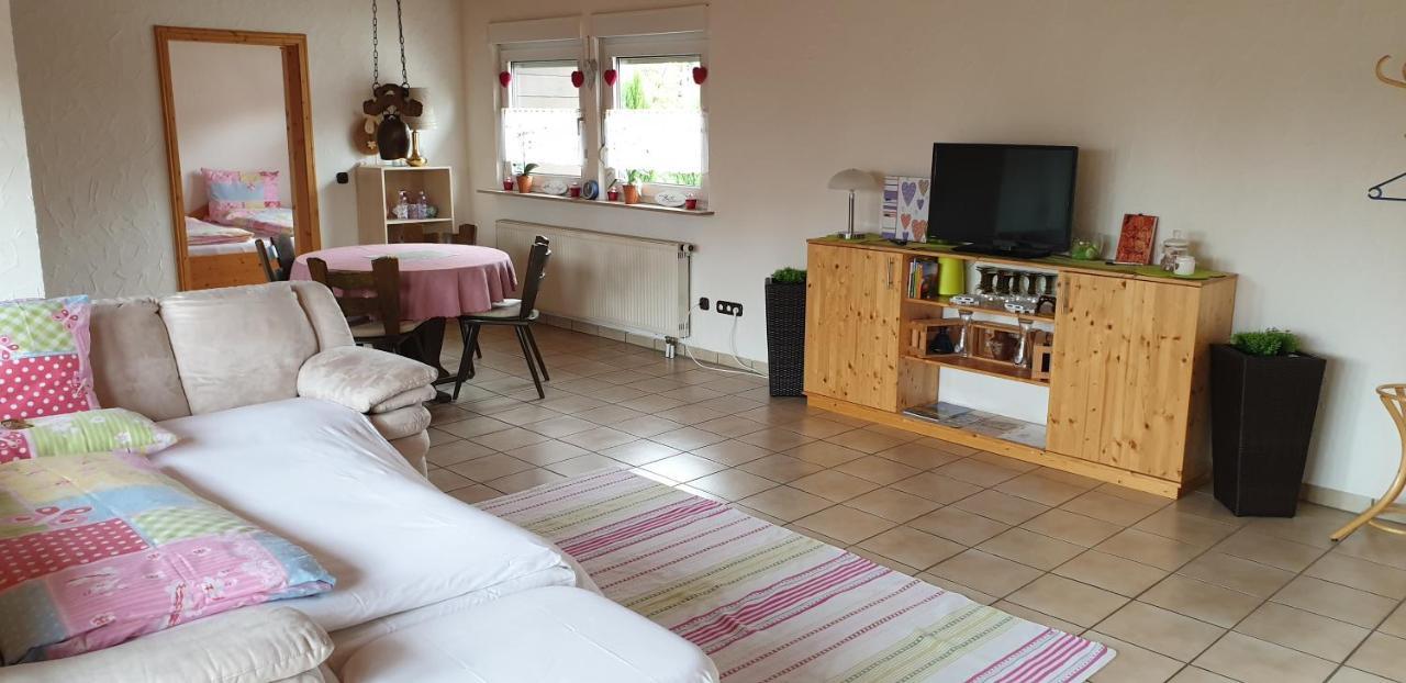 Ferienwohnung Weingut Leis Oestrich-Winkel Dış mekan fotoğraf
