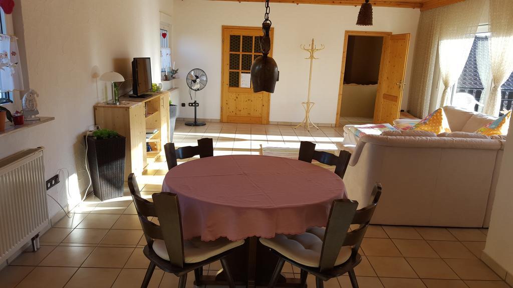 Ferienwohnung Weingut Leis Oestrich-Winkel Oda fotoğraf