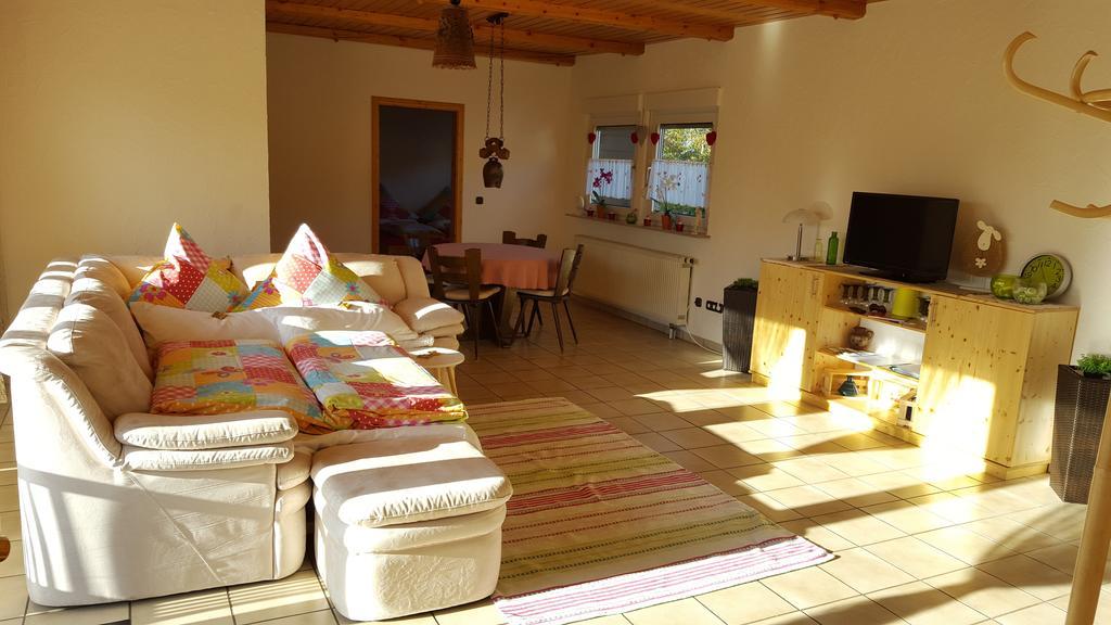Ferienwohnung Weingut Leis Oestrich-Winkel Oda fotoğraf